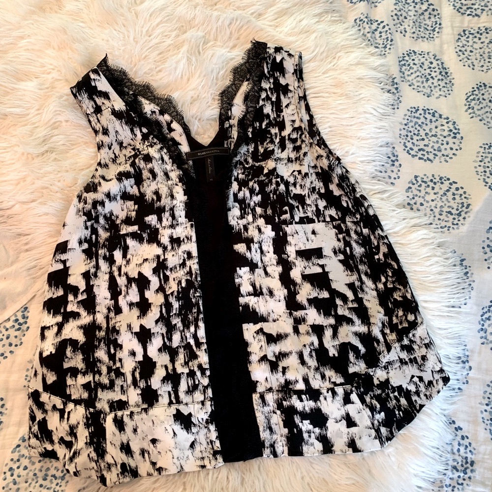 Bcbg max azria blouse lace black white XS tank top